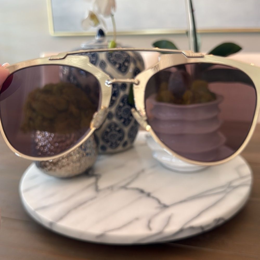 CHRISTIAN DIOR REFLECTED/S
1RQ-P7 BURGUNDY/BURGUNDY
SUNGLASSES AUTHENTIC - Picture 7 of 8